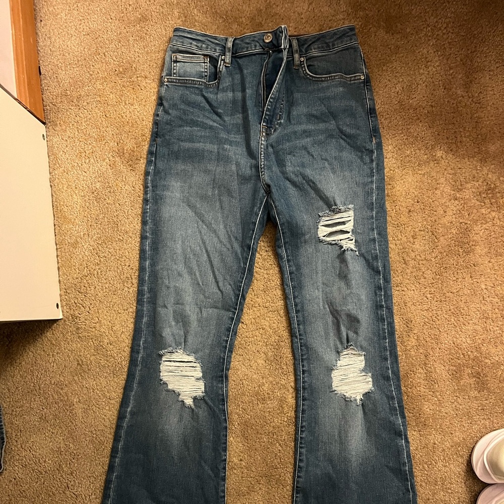 FORVER 21 BOOTCUT JEANS SIZE 28